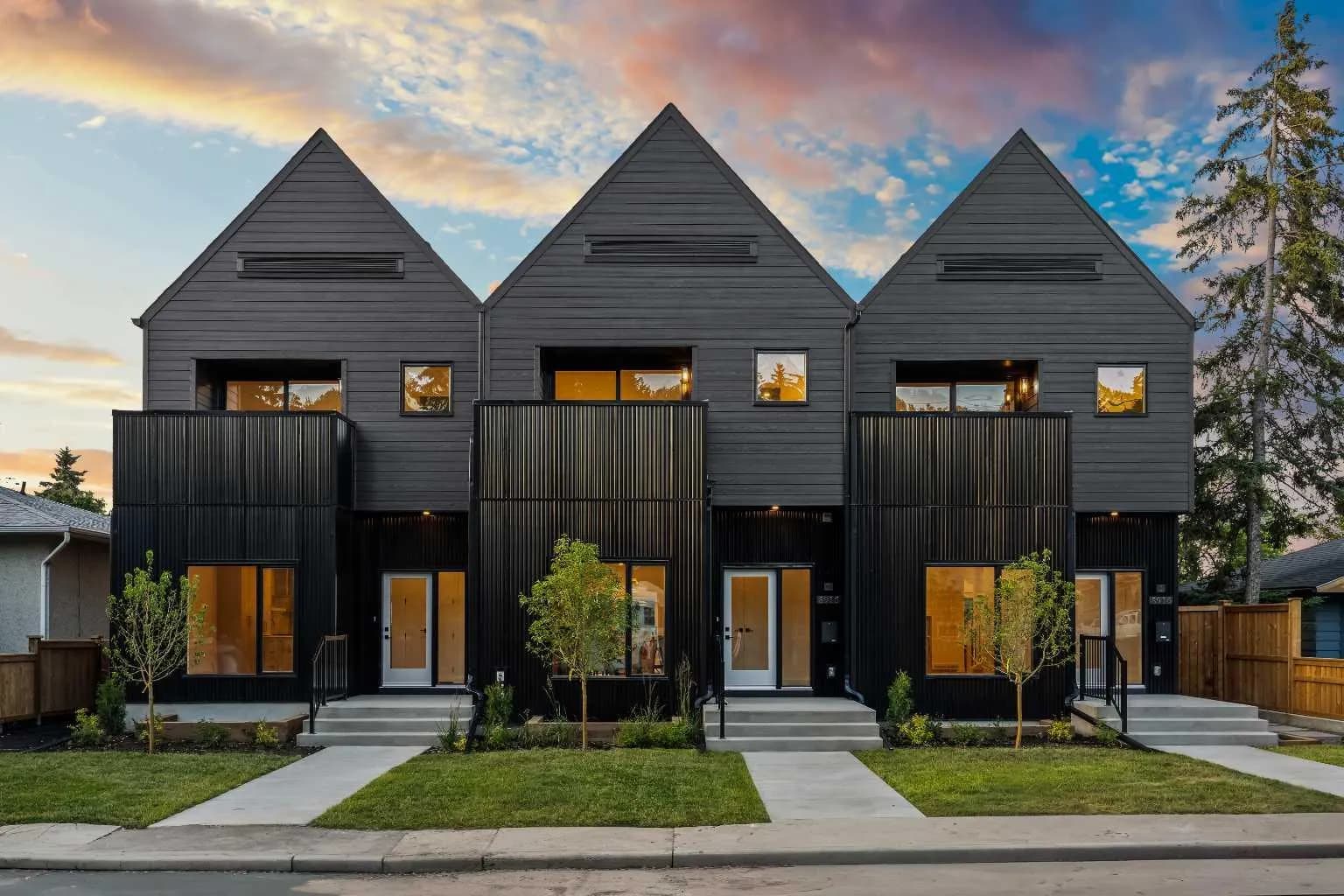 Semi Detached (Half Duplex)