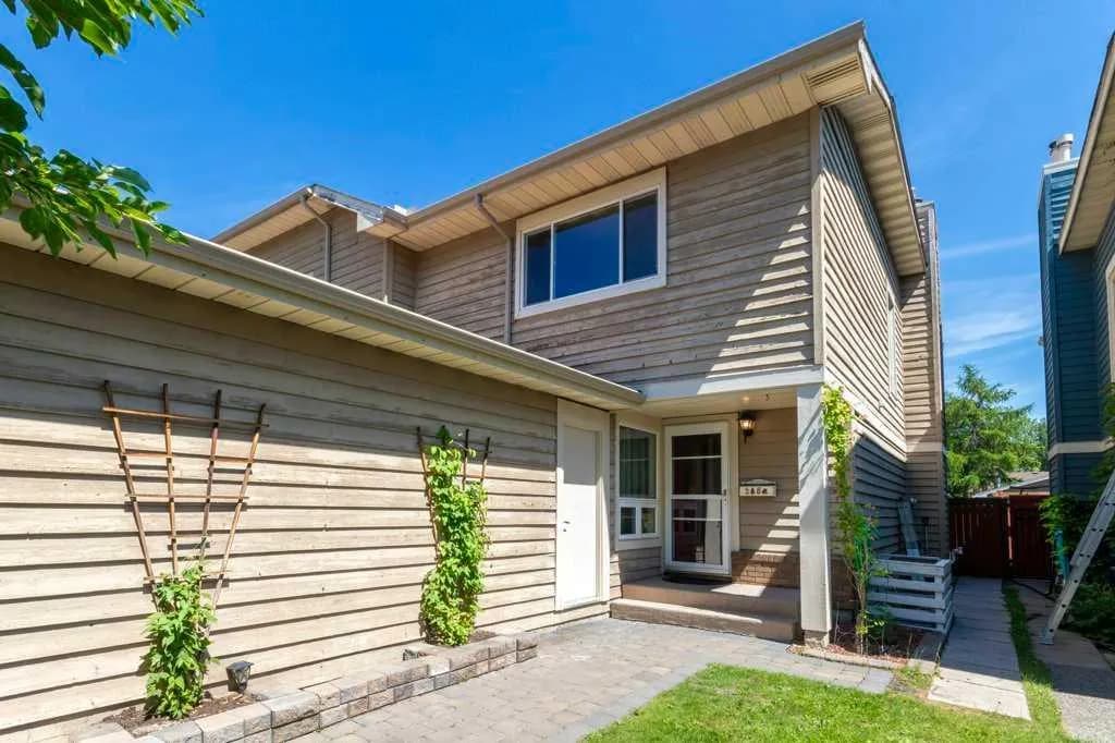 Semi Detached (Half Duplex)