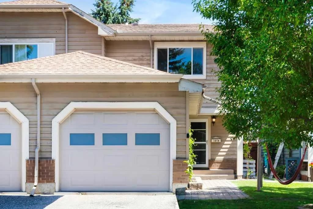 Semi Detached (Half Duplex)