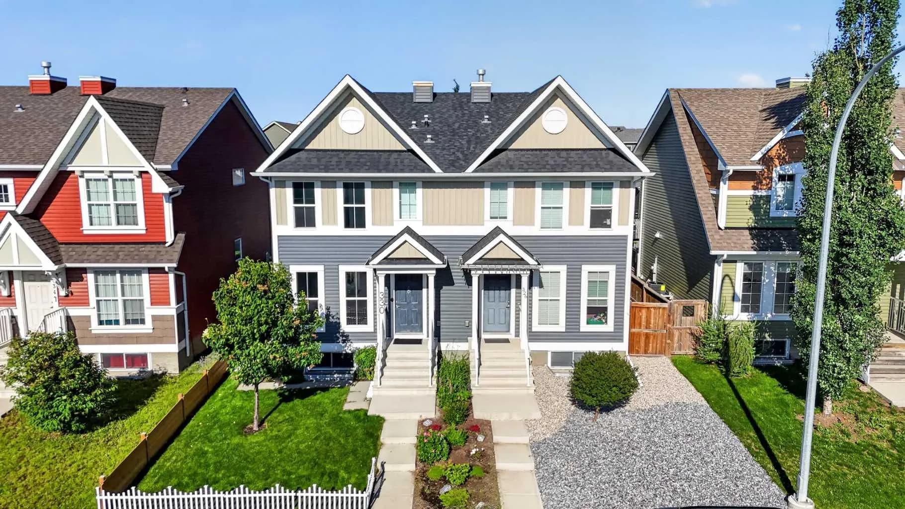 Semi Detached (Half Duplex)