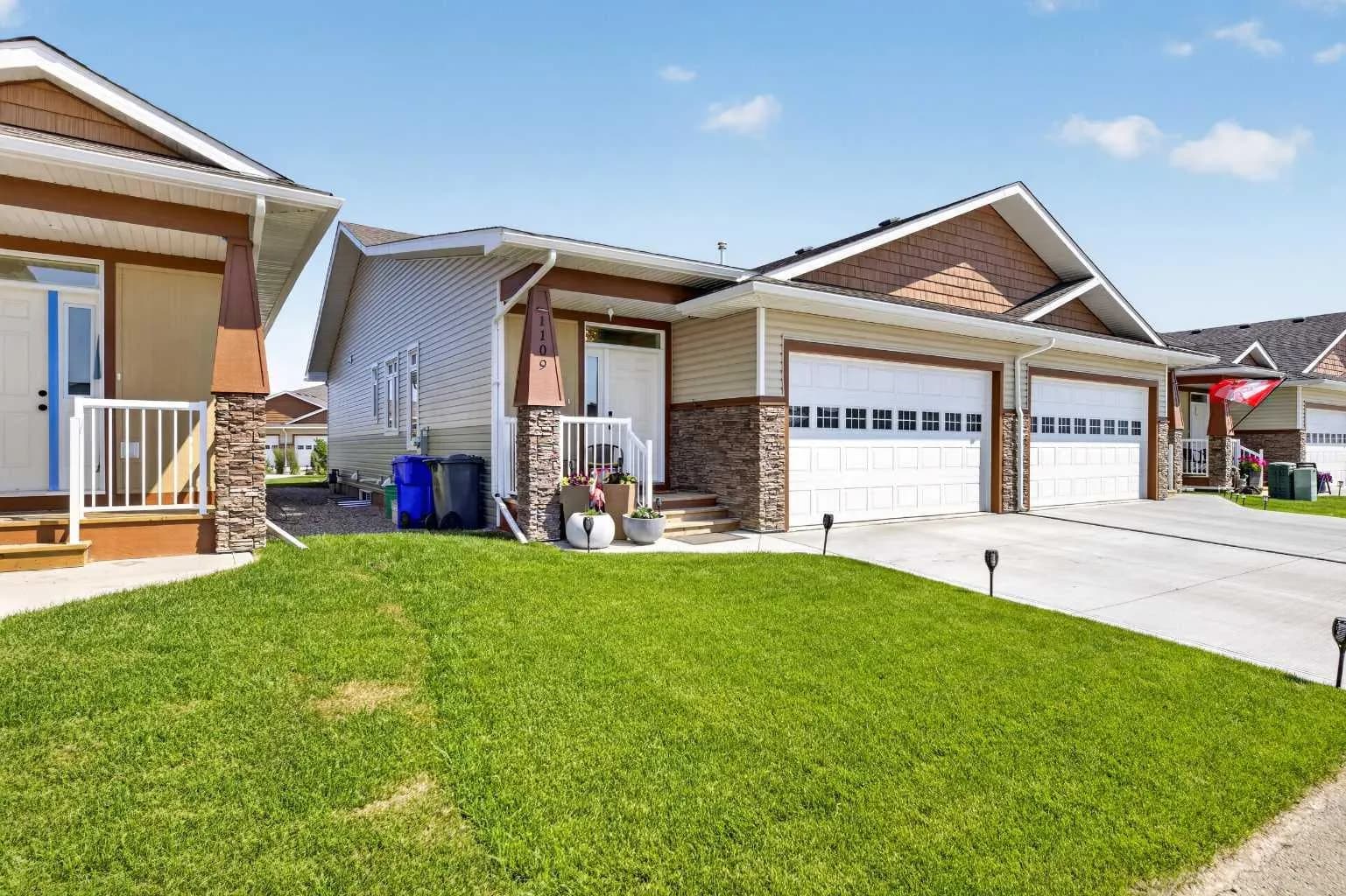 Semi Detached (Half Duplex)