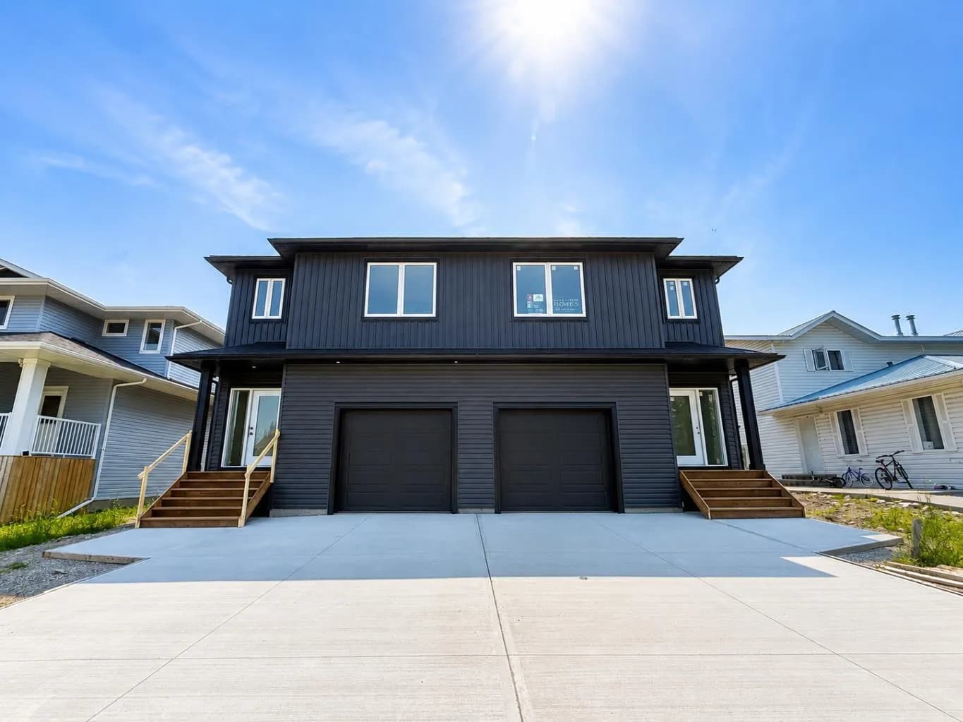 Semi Detached (Half Duplex)