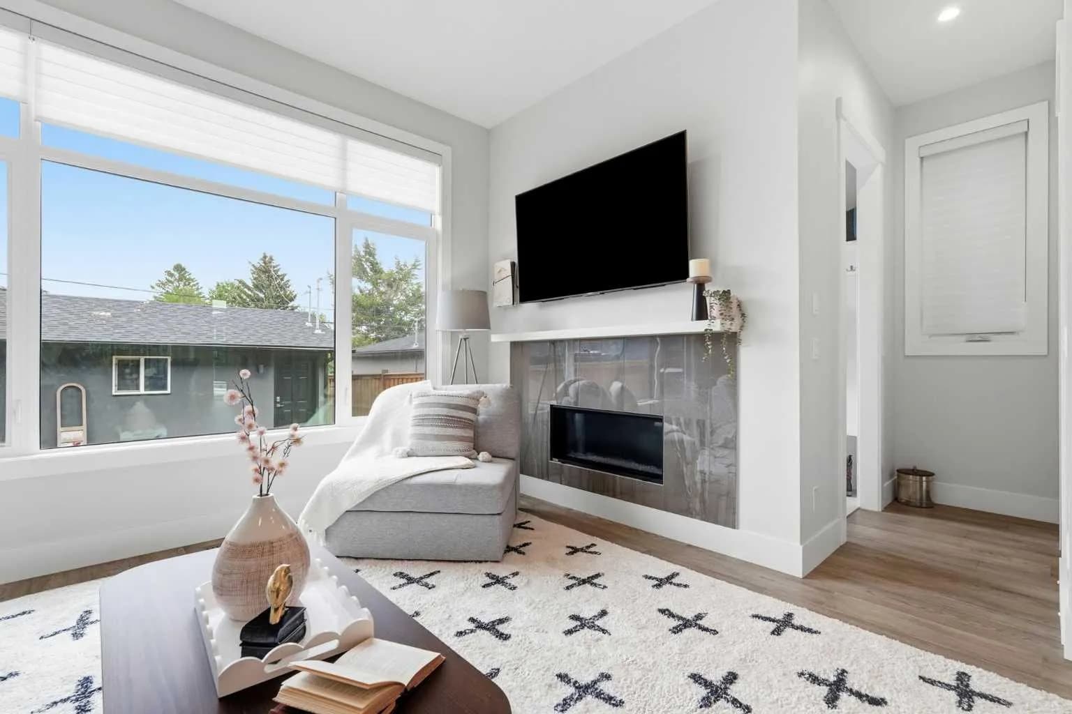 Semi Detached (Half Duplex)