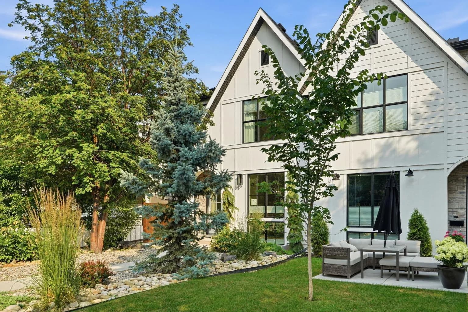 Semi Detached (Half Duplex)