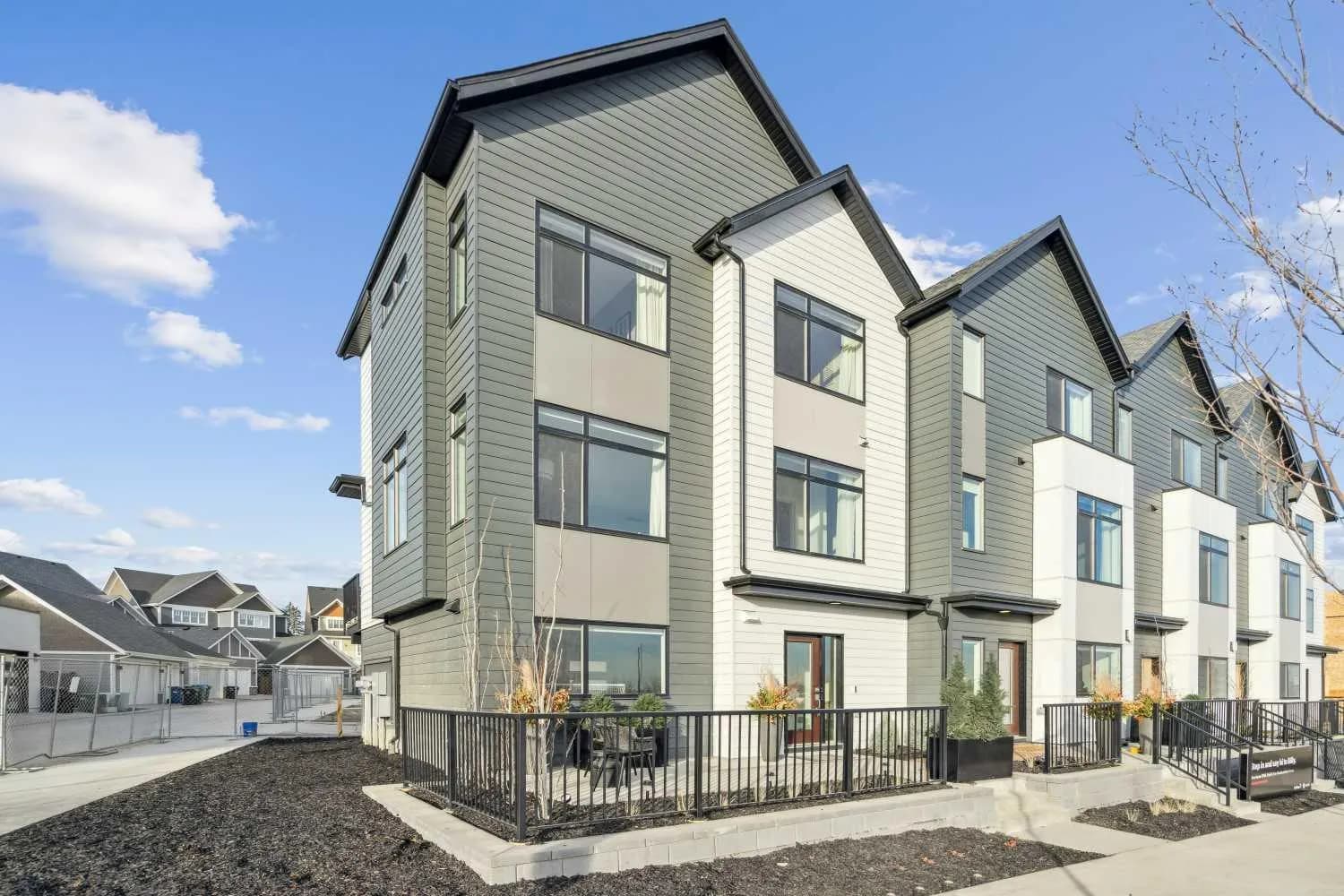 Row/Townhouse
