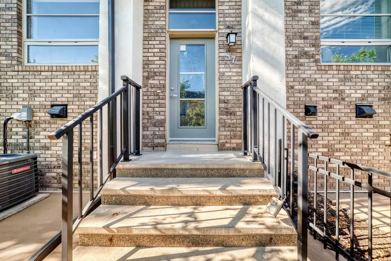 Row/Townhouse