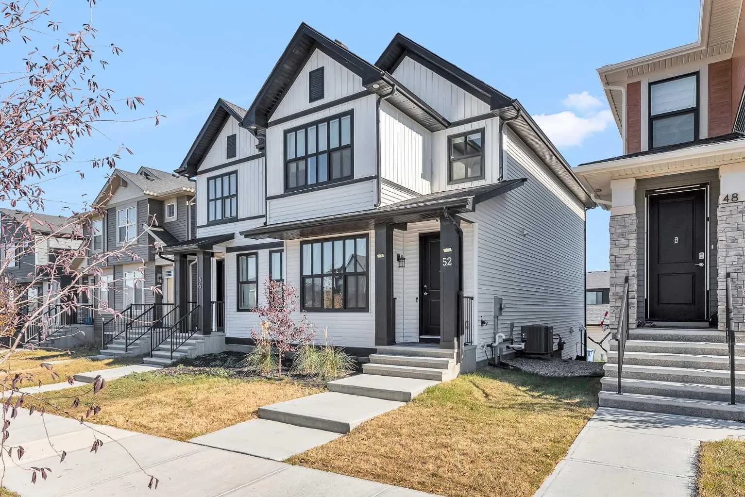 Semi Detached (Half Duplex)