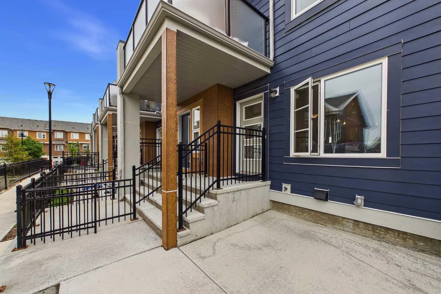 Row/Townhouse