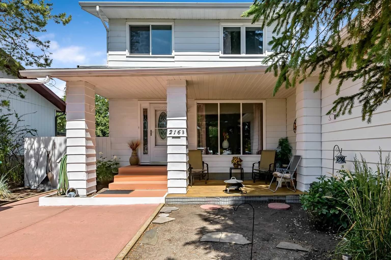 Semi Detached (Half Duplex)
