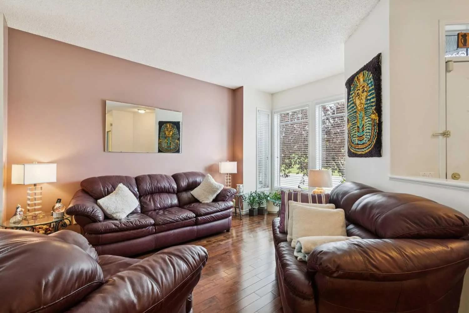 Semi Detached (Half Duplex)