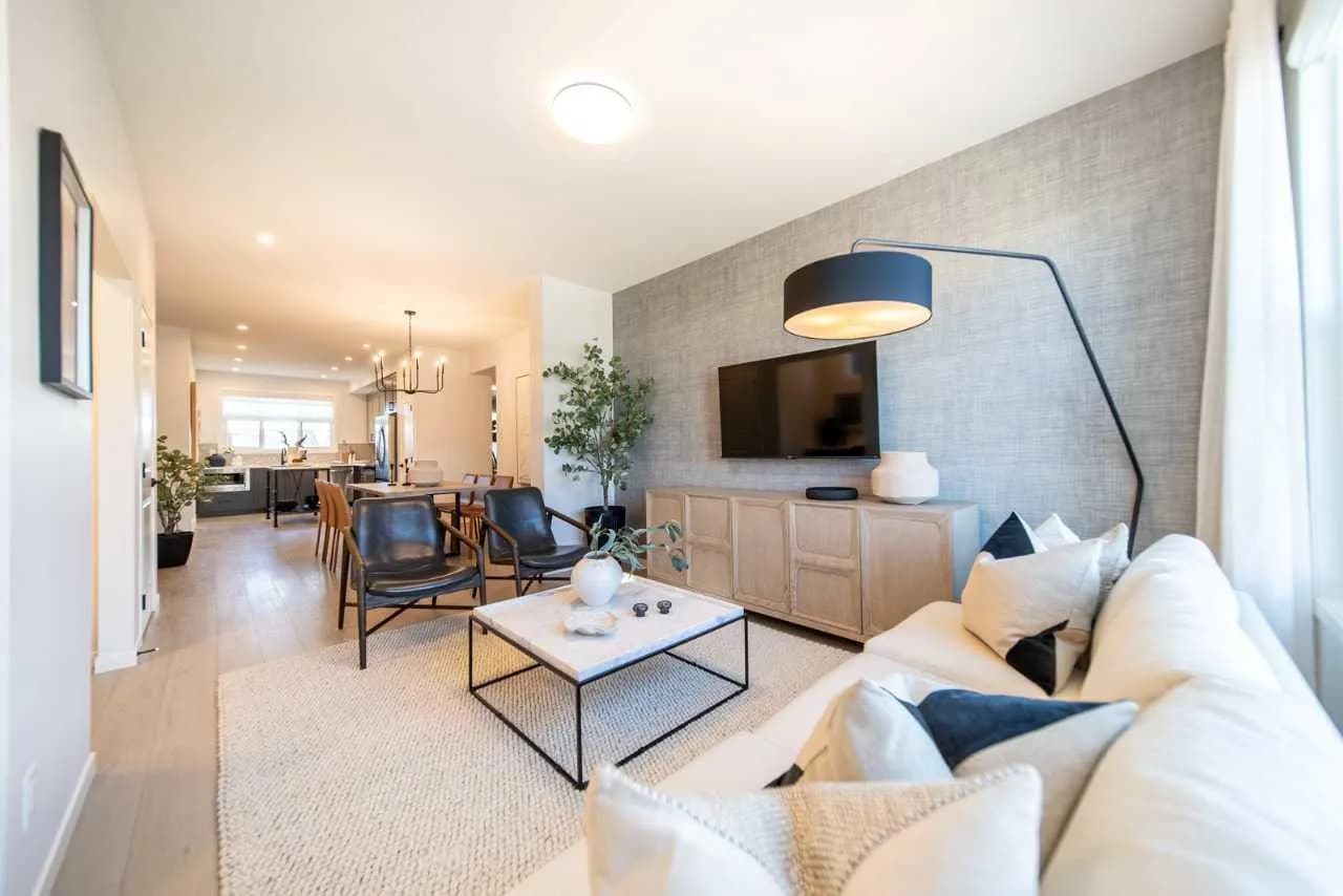Semi Detached (Half Duplex)