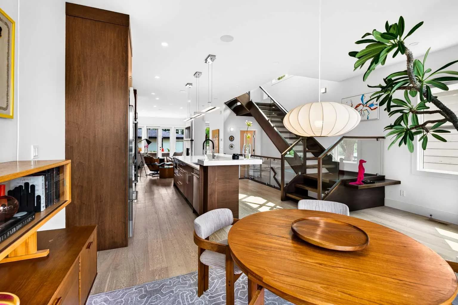 Semi Detached (Half Duplex)