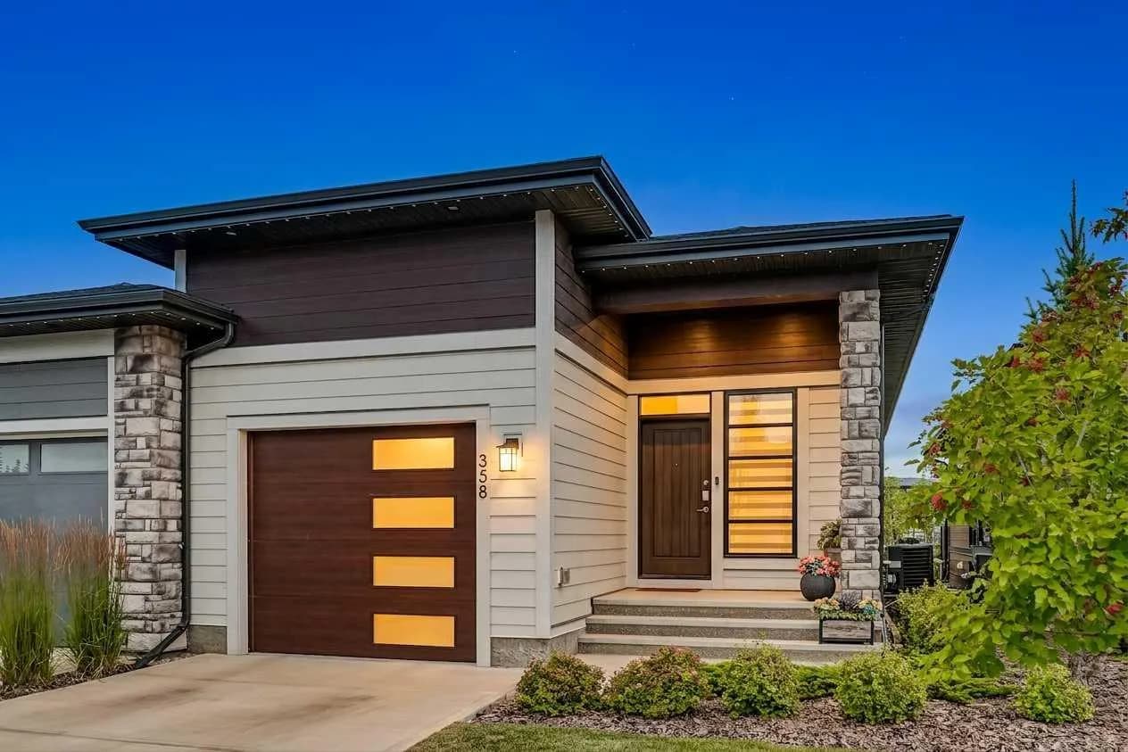 Semi Detached (Half Duplex)