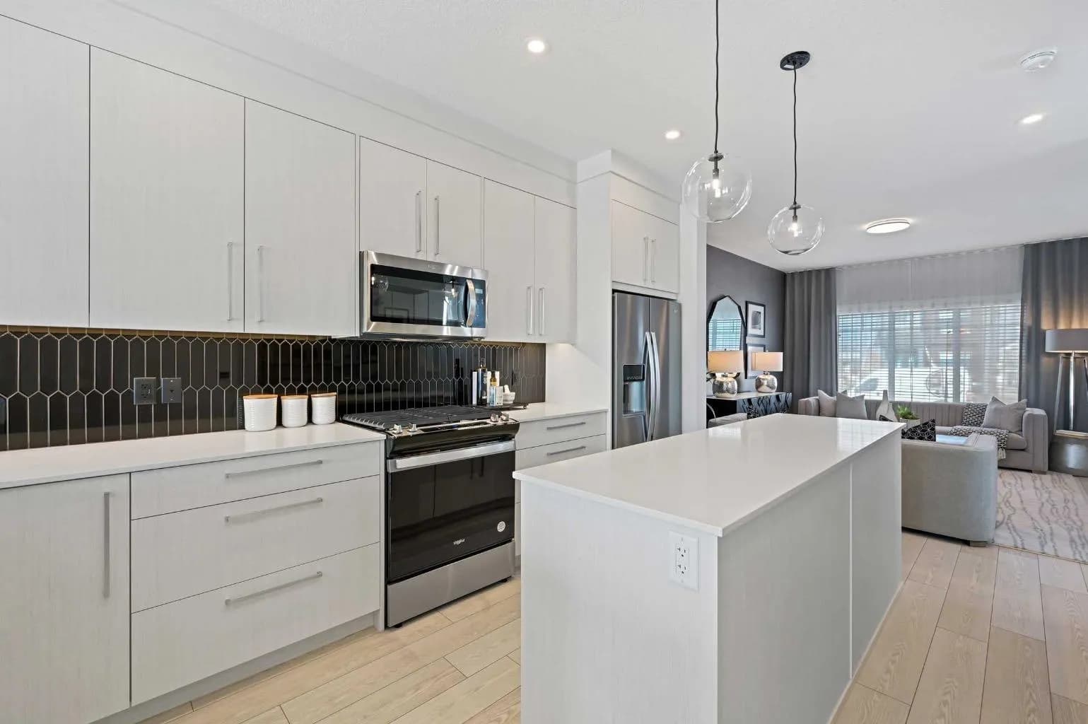 Semi Detached (Half Duplex)