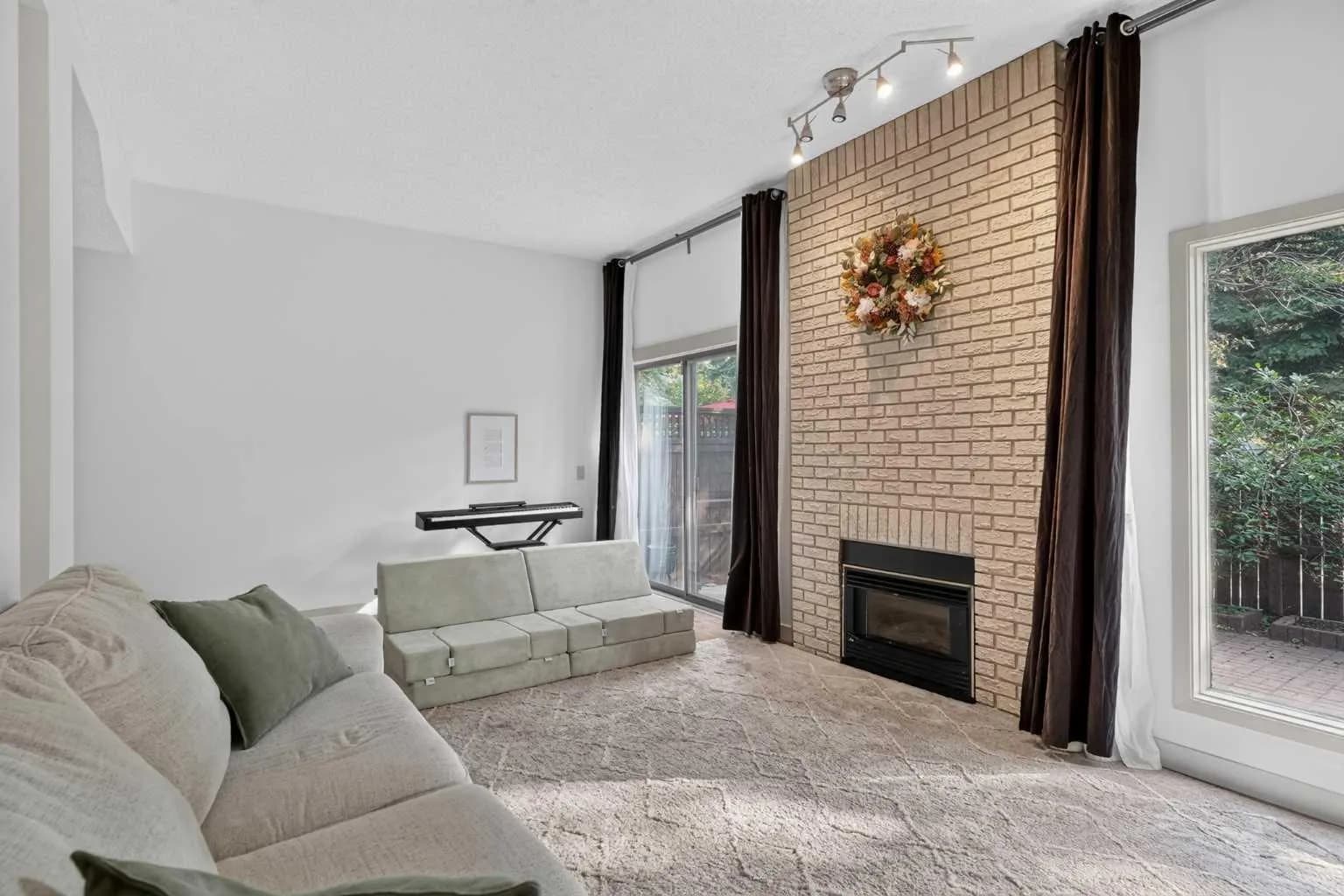 Row/Townhouse
