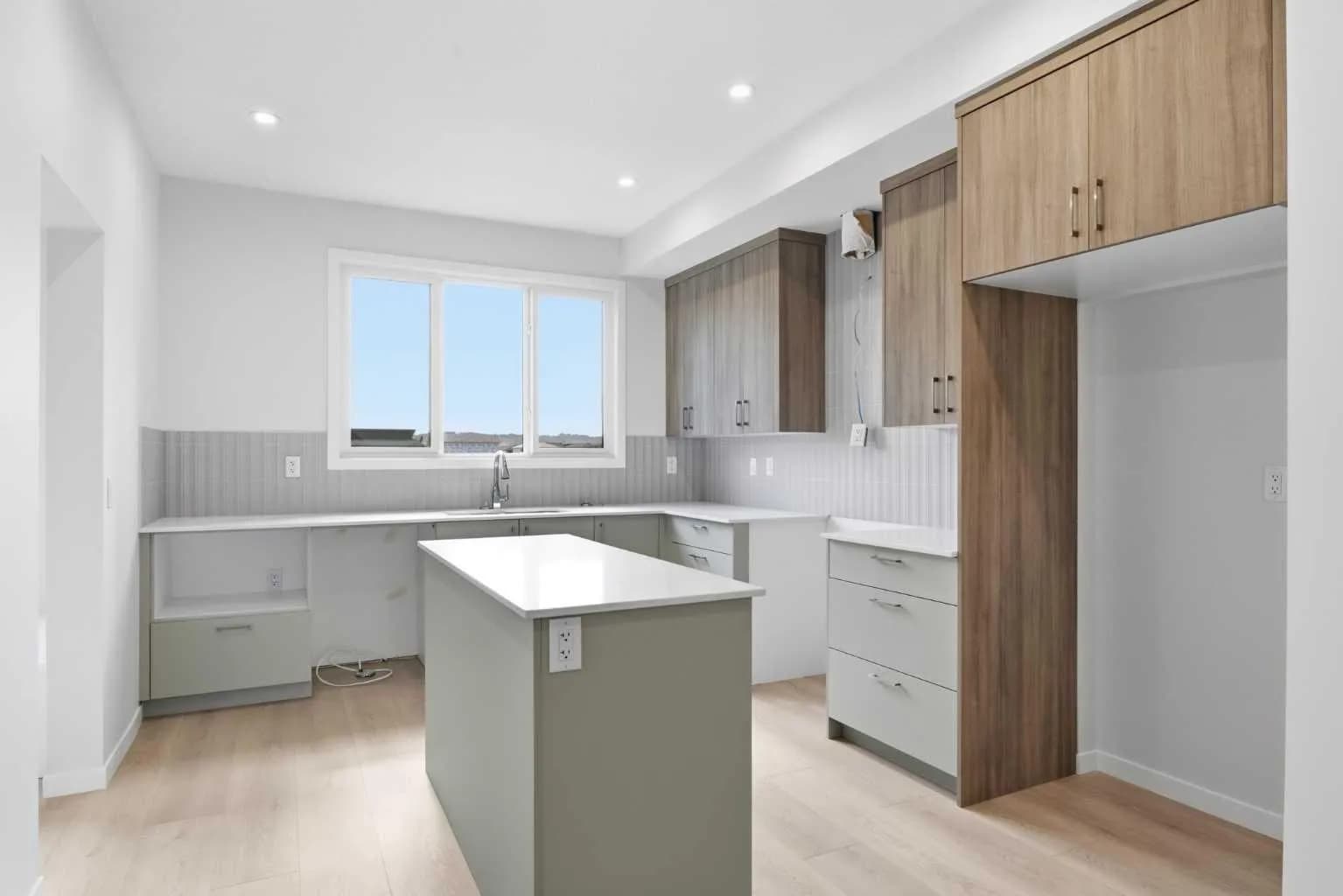 Semi Detached (Half Duplex)