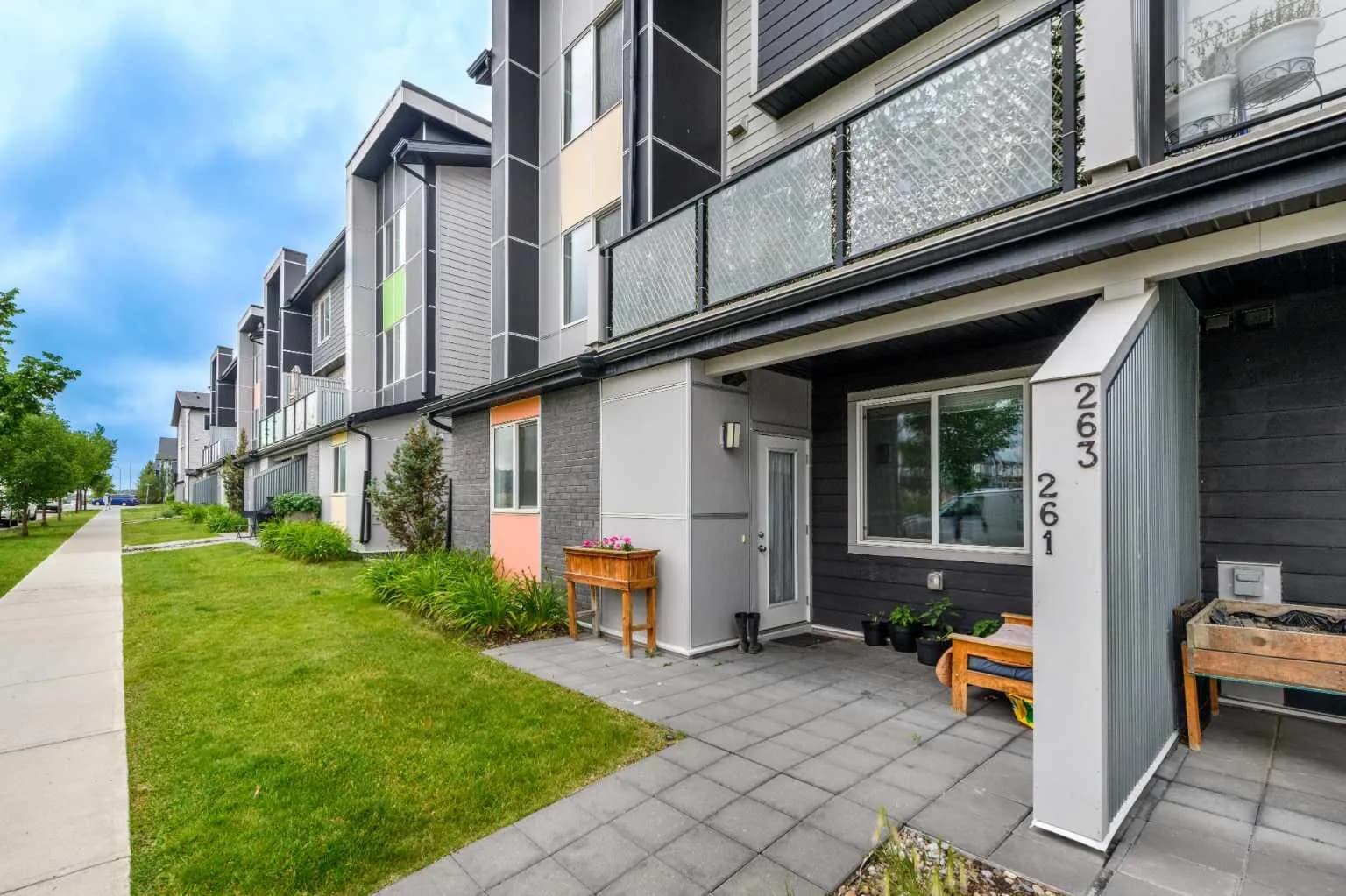 Row/Townhouse
