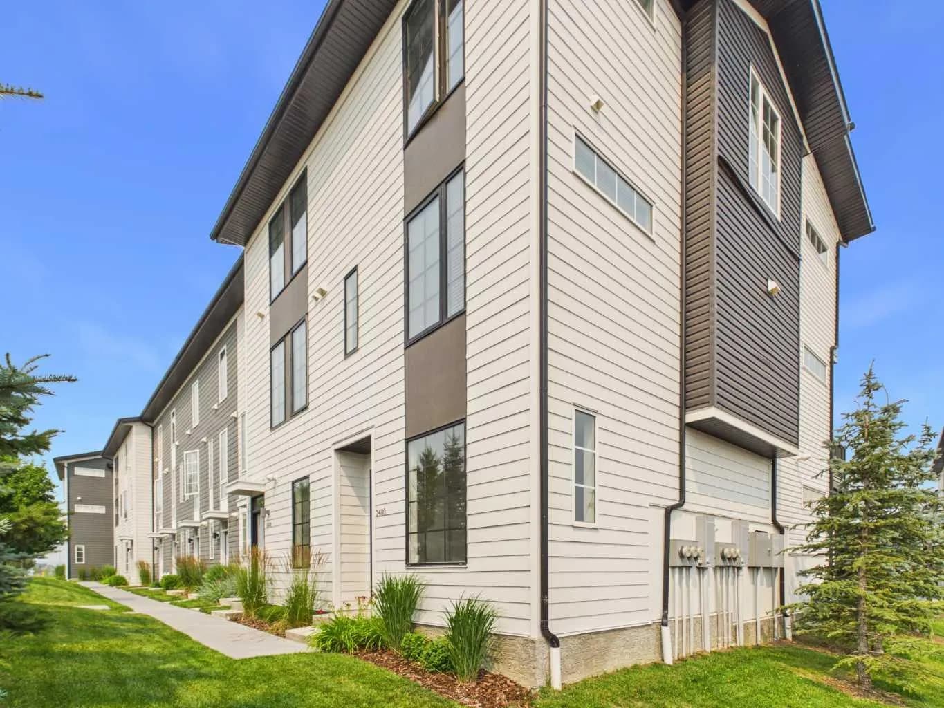 Row/Townhouse