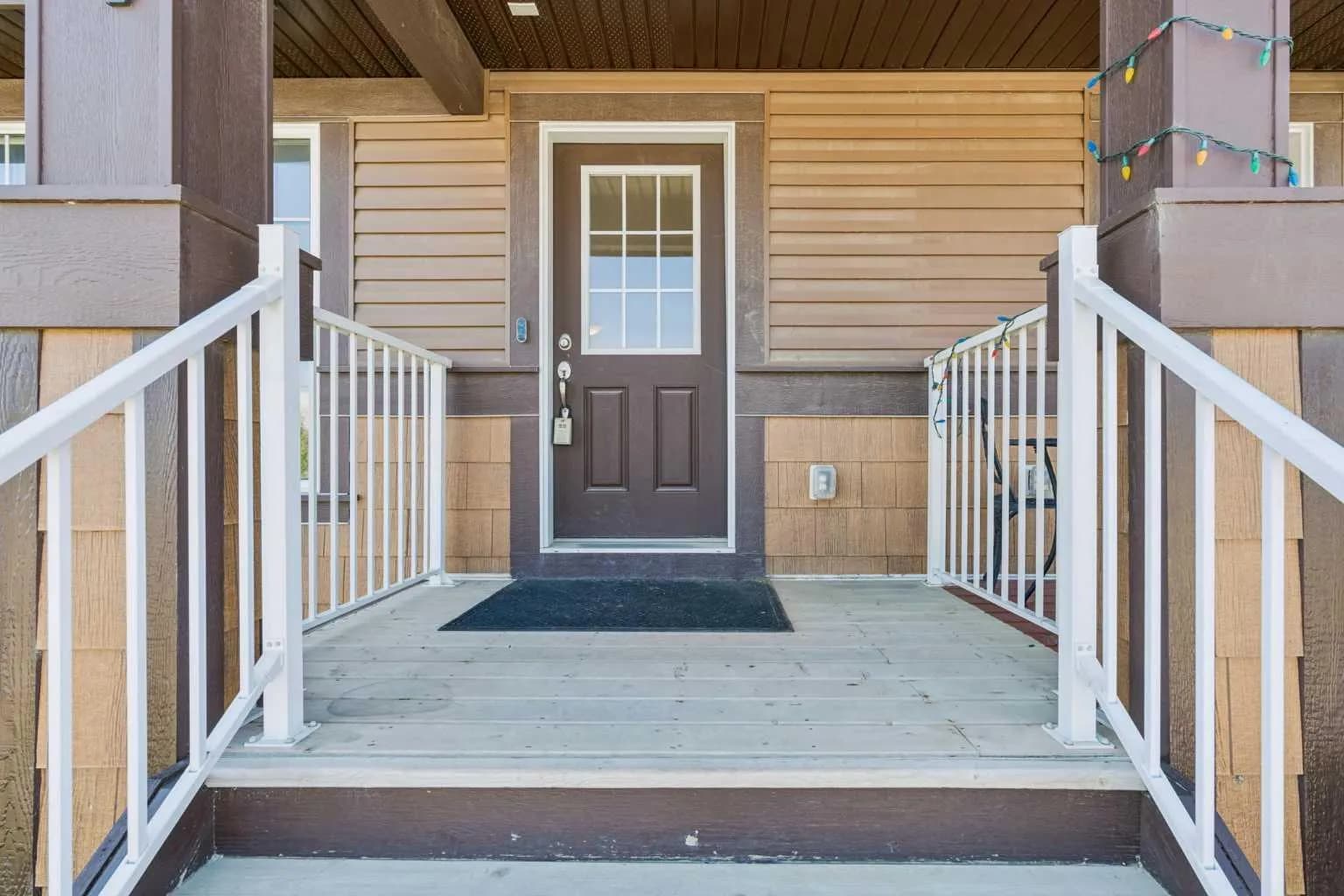 Semi Detached (Half Duplex)
