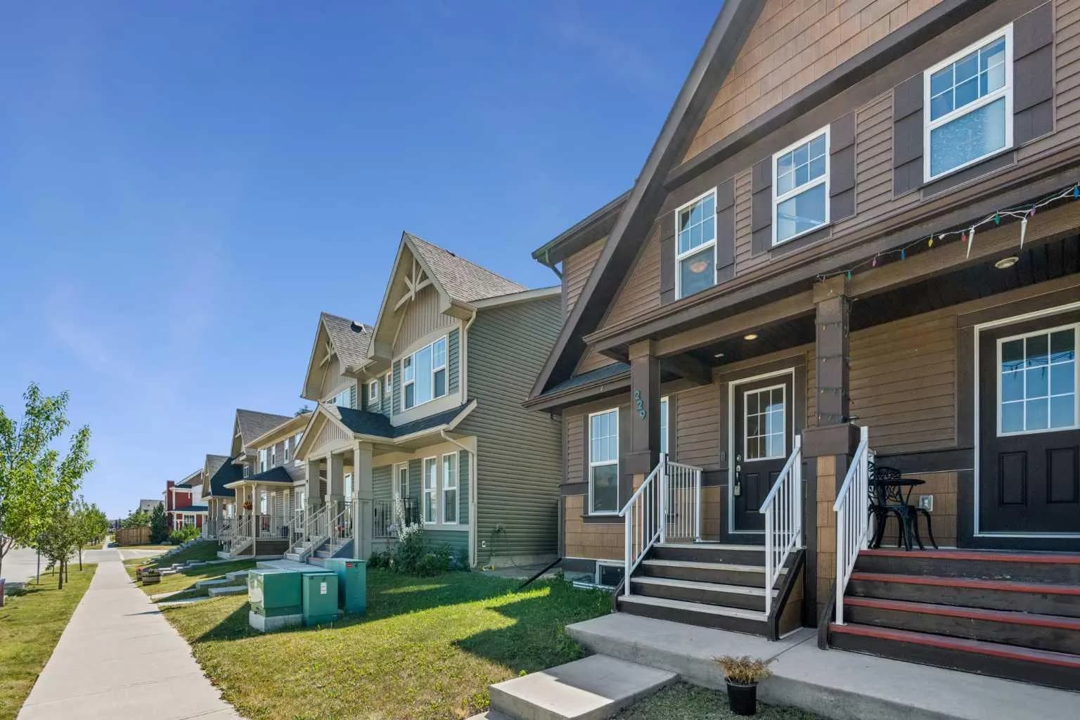 Semi Detached (Half Duplex)