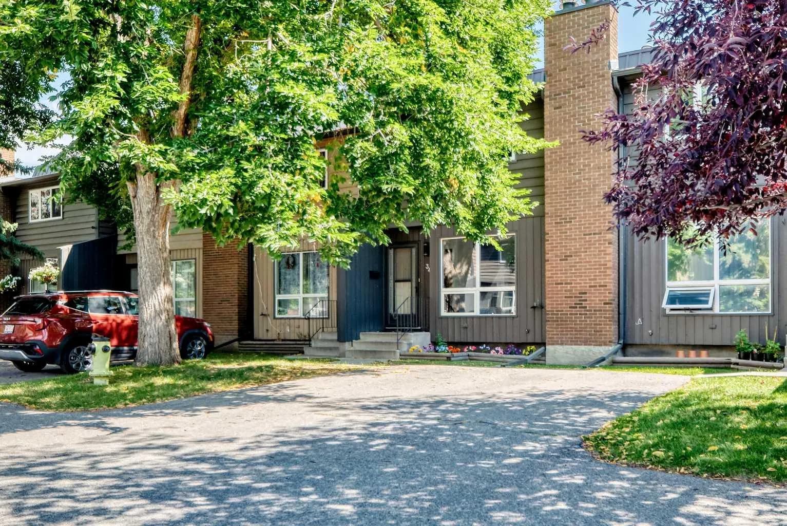 Row/Townhouse