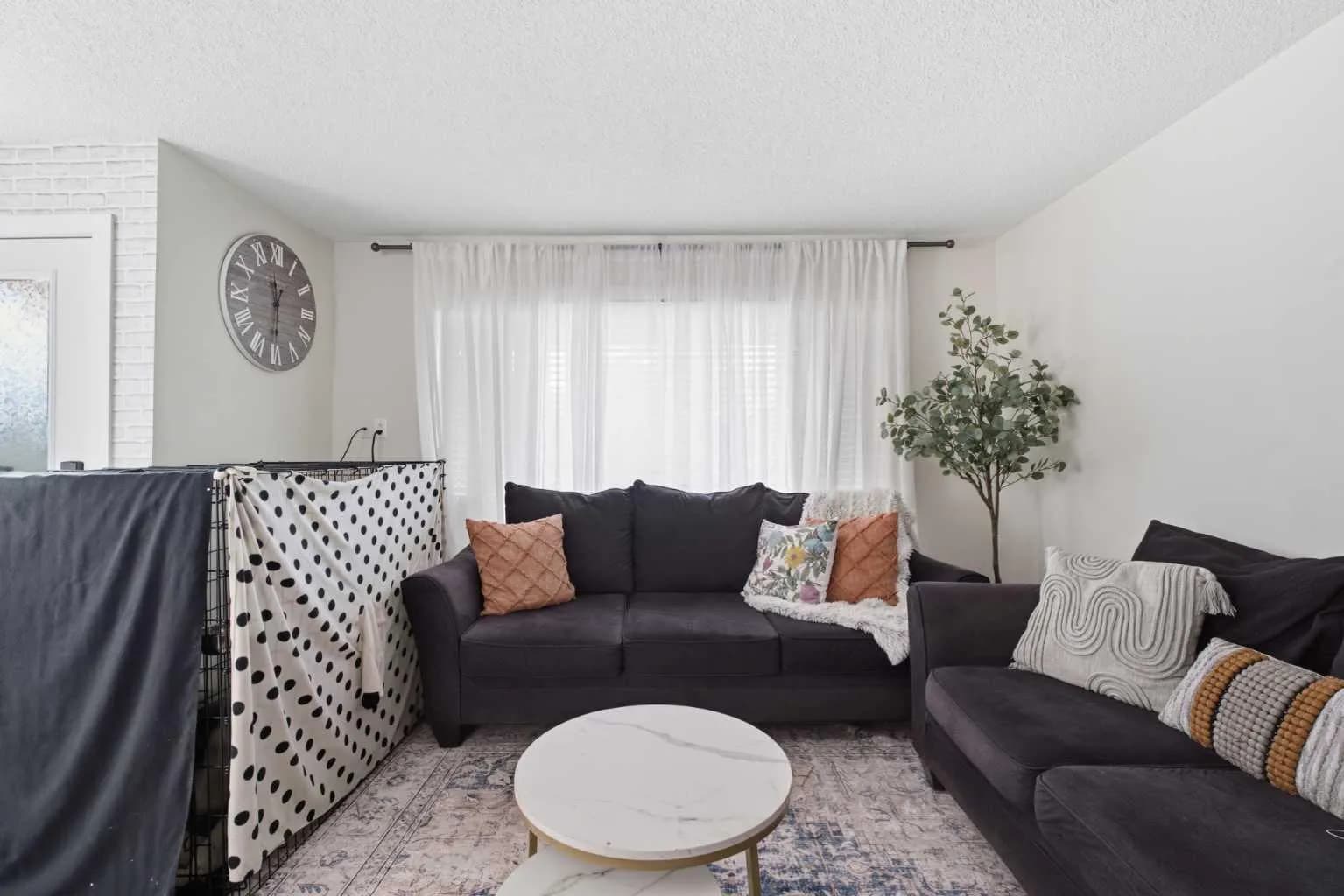 Semi Detached (Half Duplex)