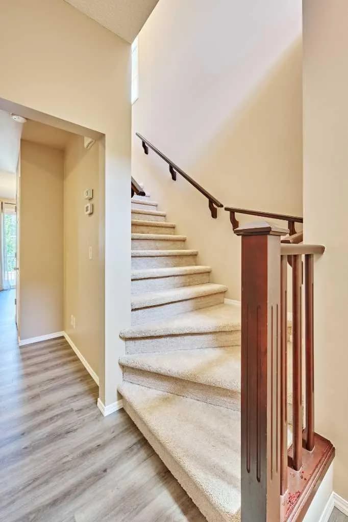 Semi Detached (Half Duplex)