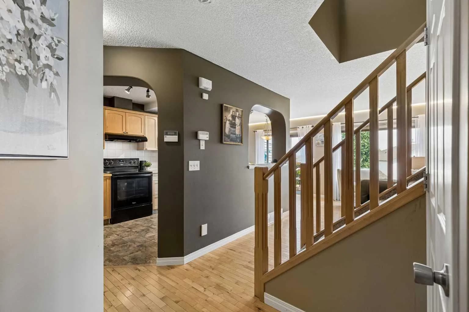 Semi Detached (Half Duplex)