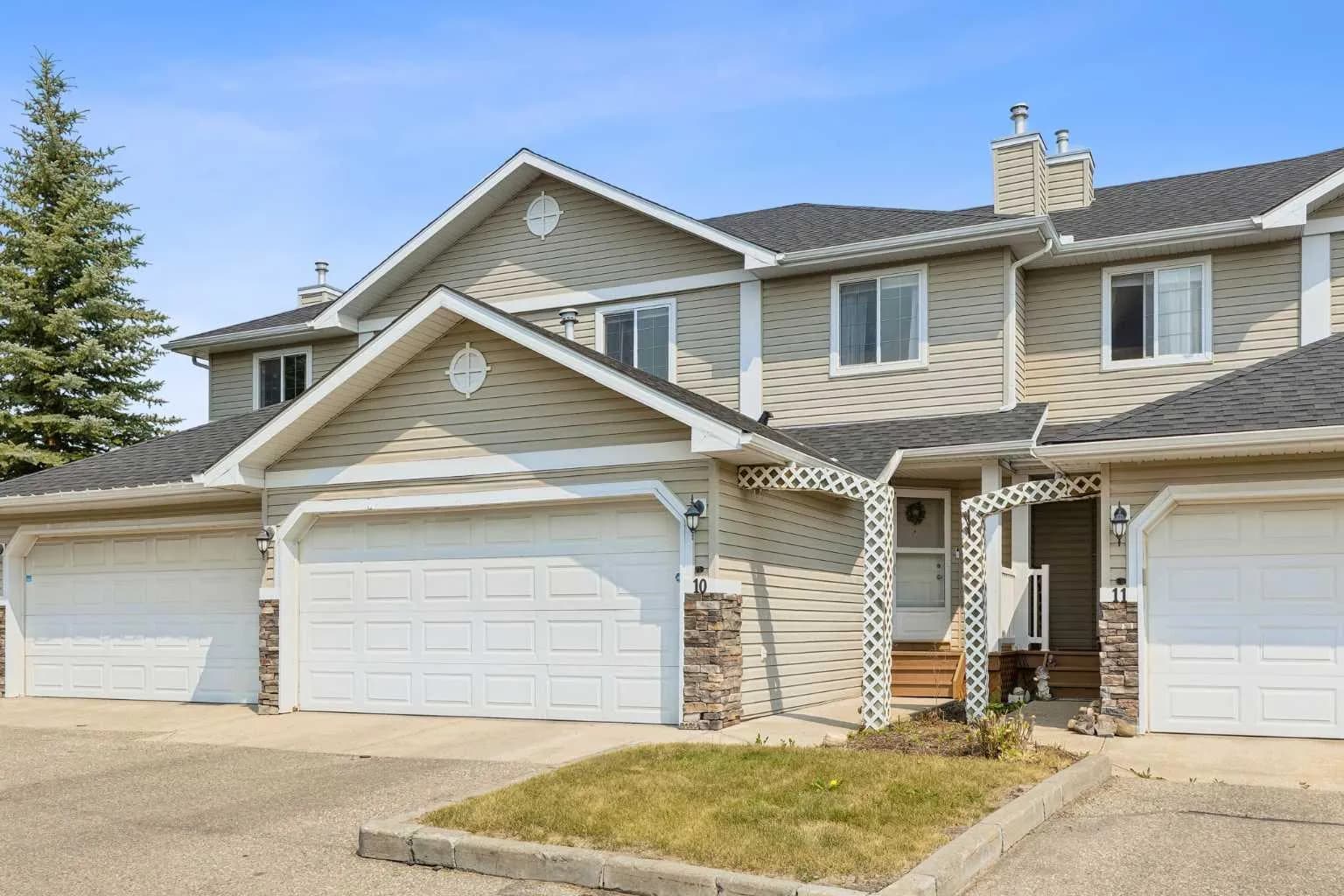 Semi Detached (Half Duplex)