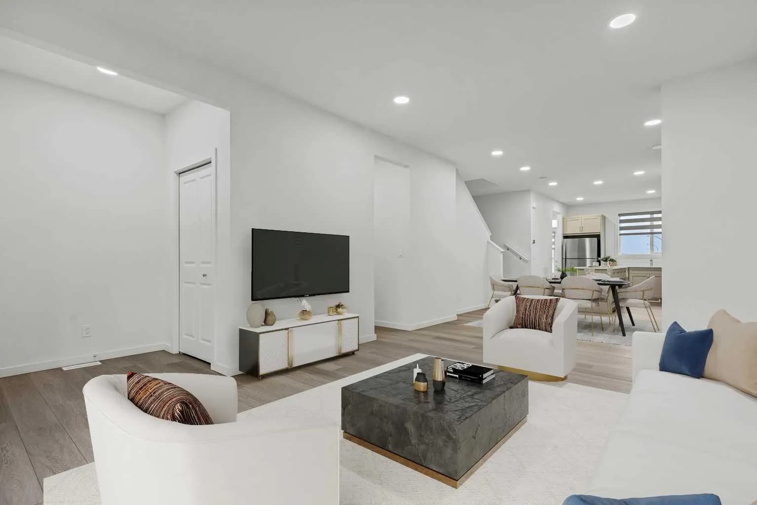 Semi Detached (Half Duplex)