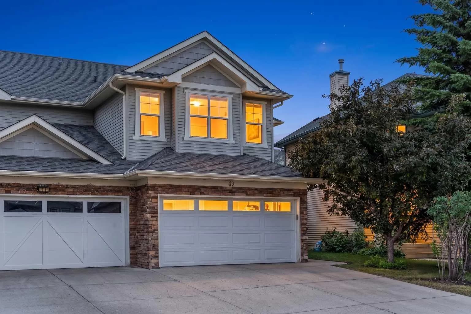 Semi Detached (Half Duplex)
