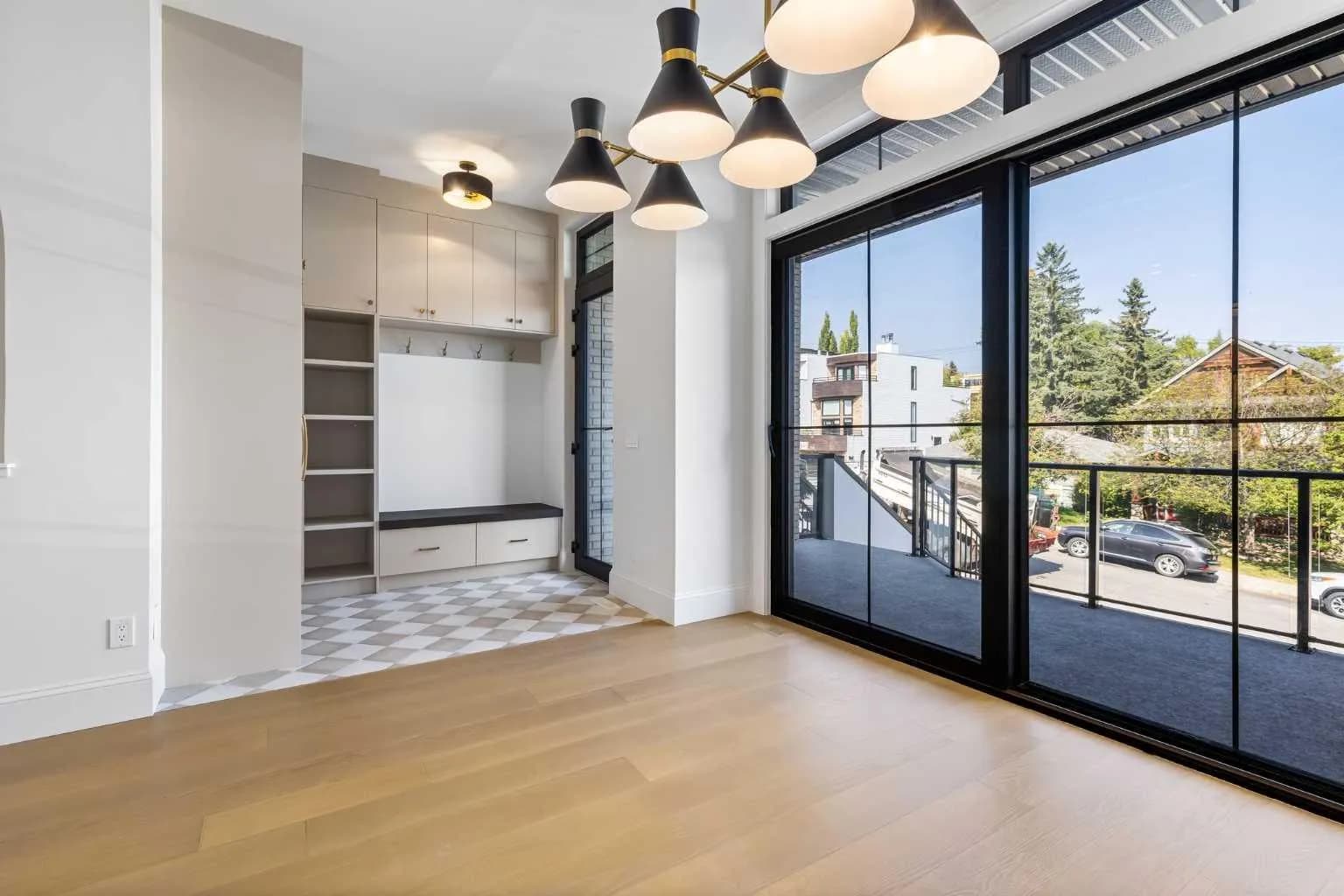 Semi Detached (Half Duplex)
