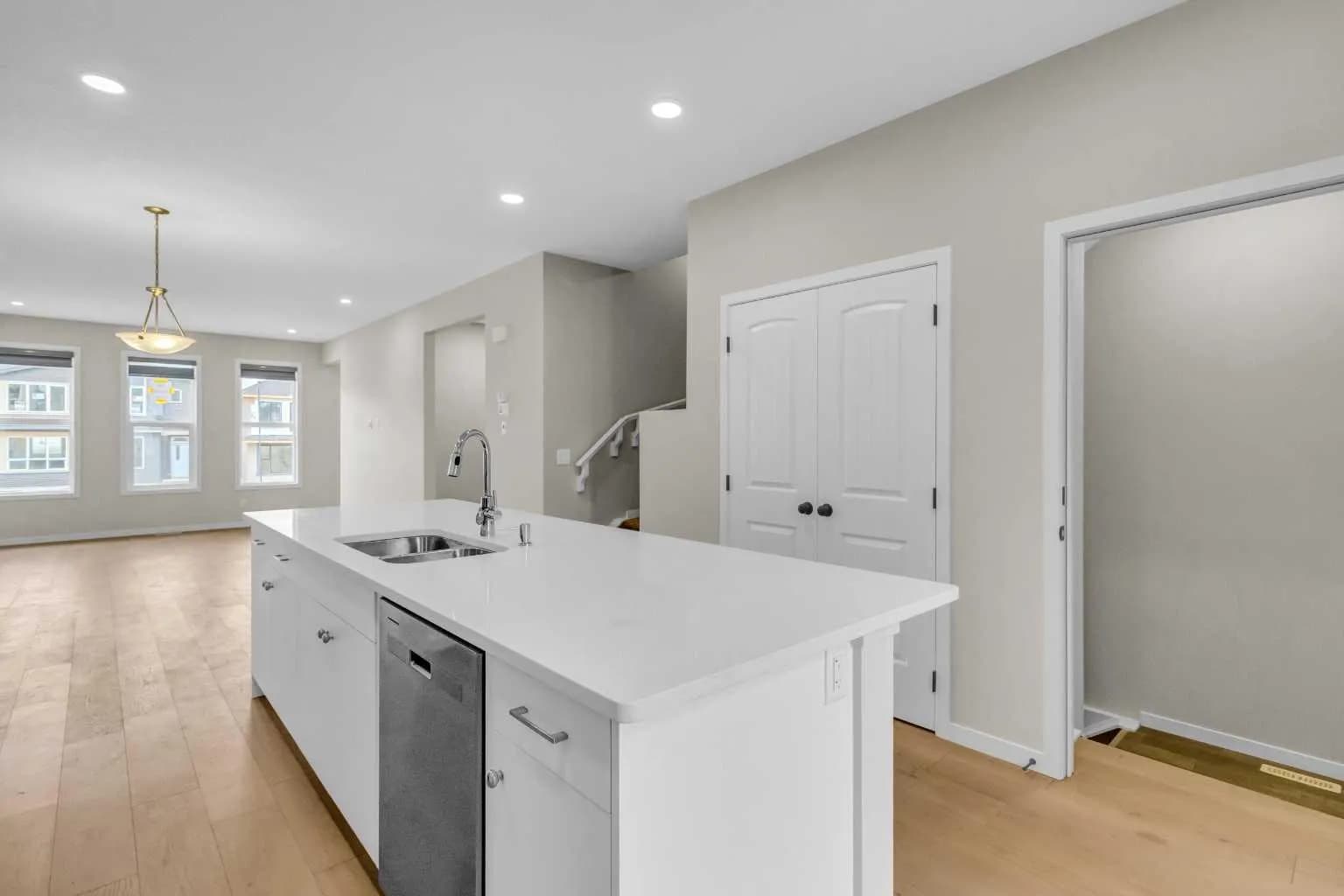 Semi Detached (Half Duplex)