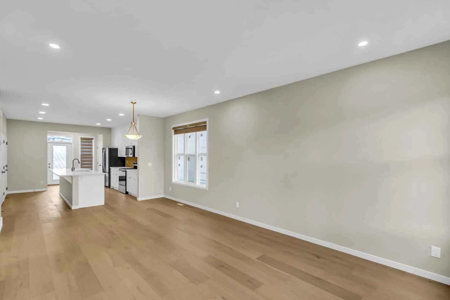 Semi Detached (Half Duplex)