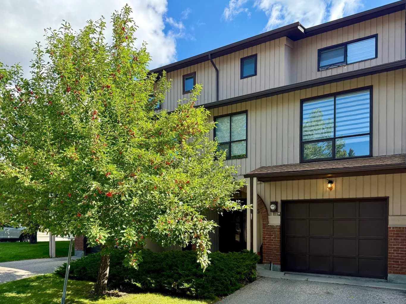 Row/Townhouse