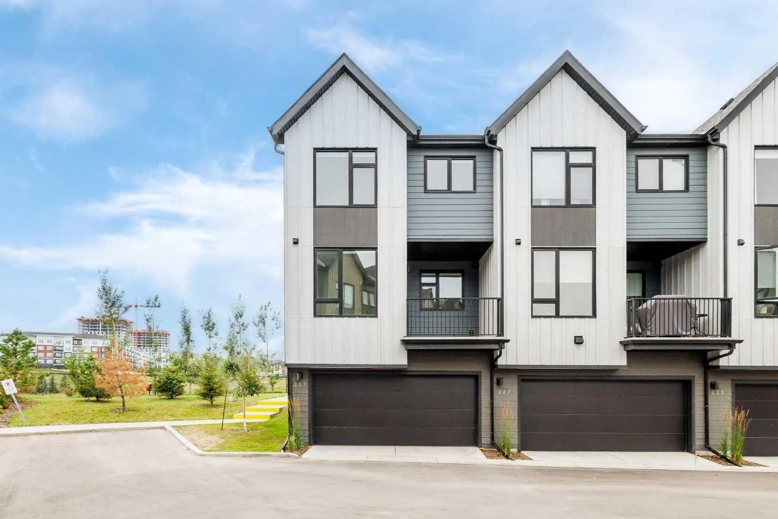 Row/Townhouse