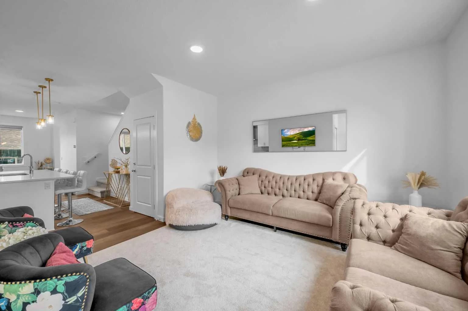 Semi Detached (Half Duplex)