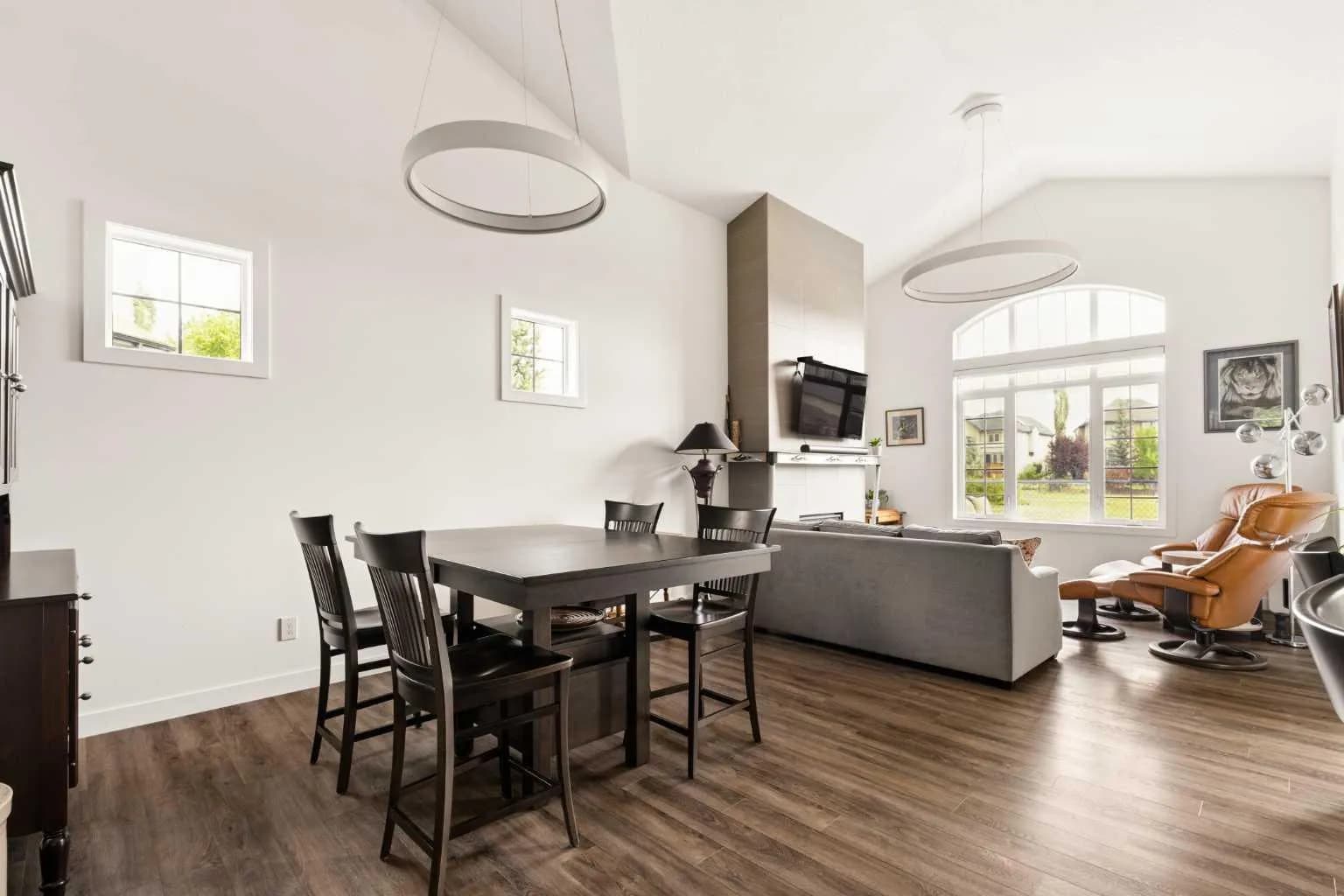 Semi Detached (Half Duplex)