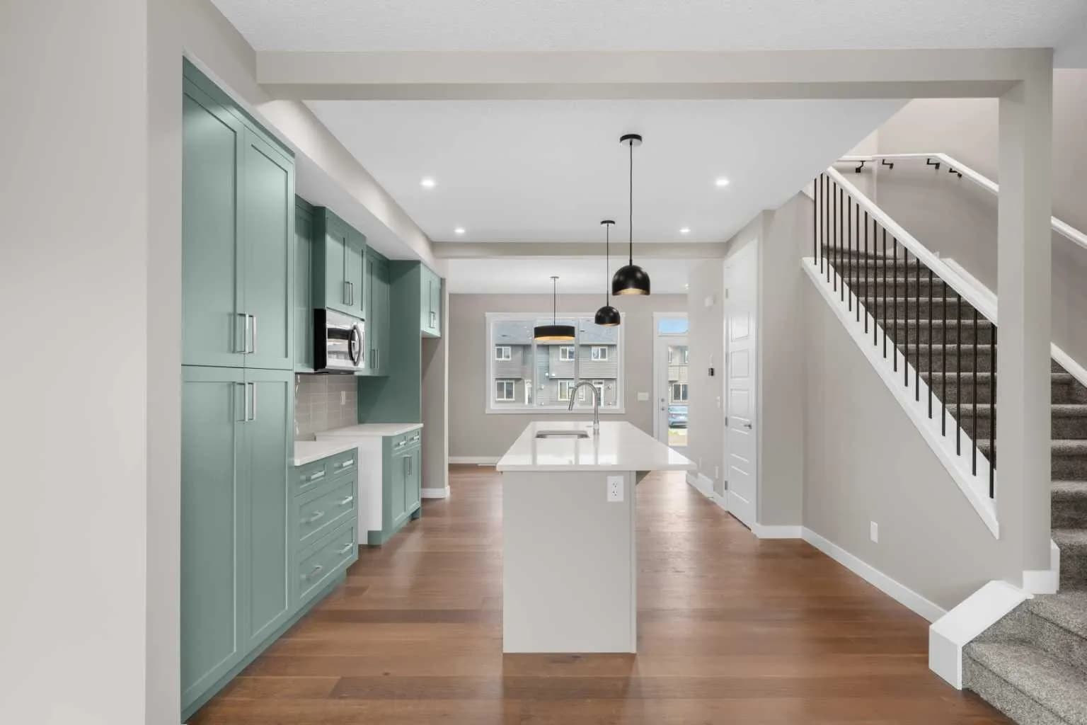 Semi Detached (Half Duplex)