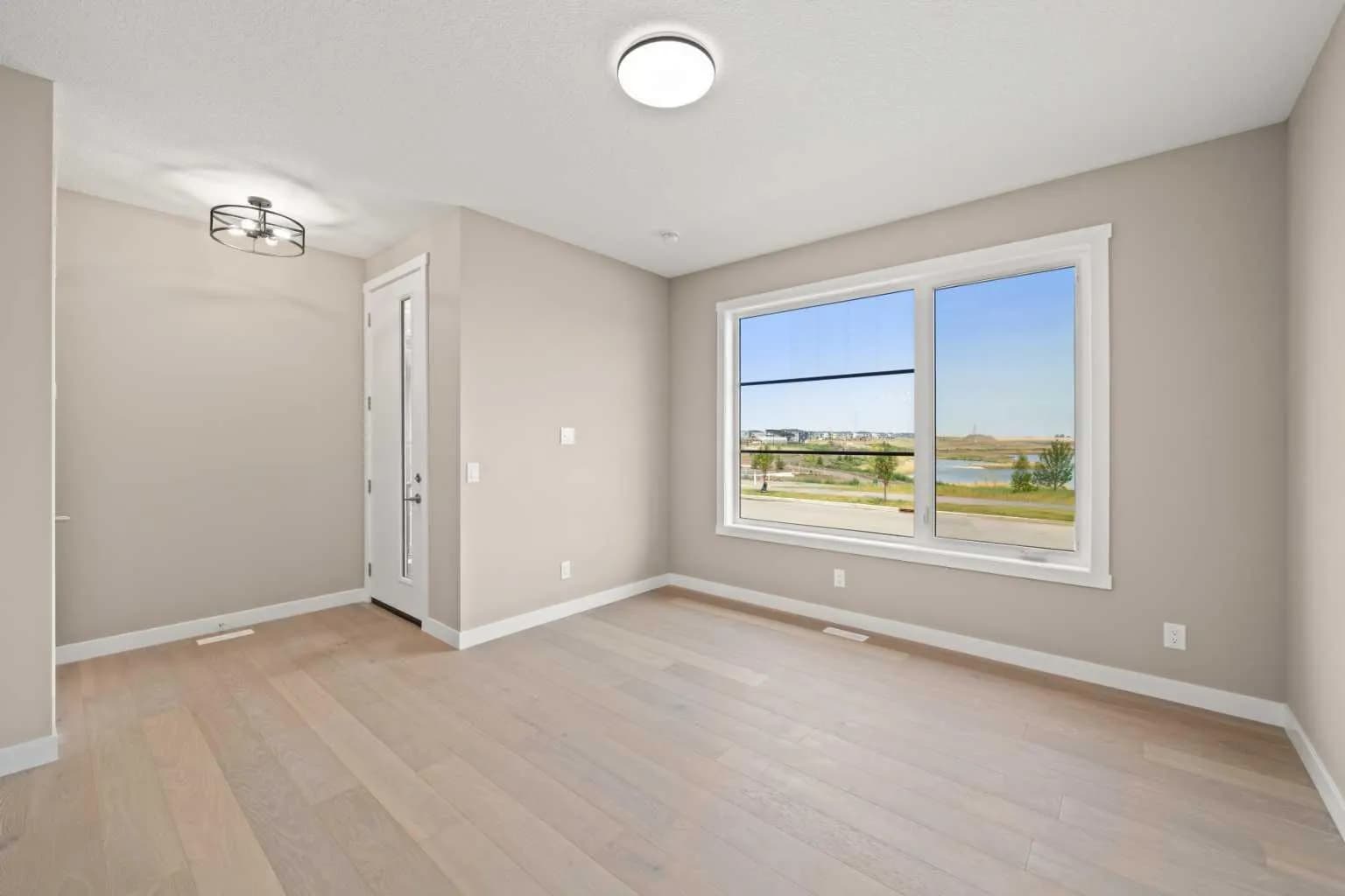 Semi Detached (Half Duplex)