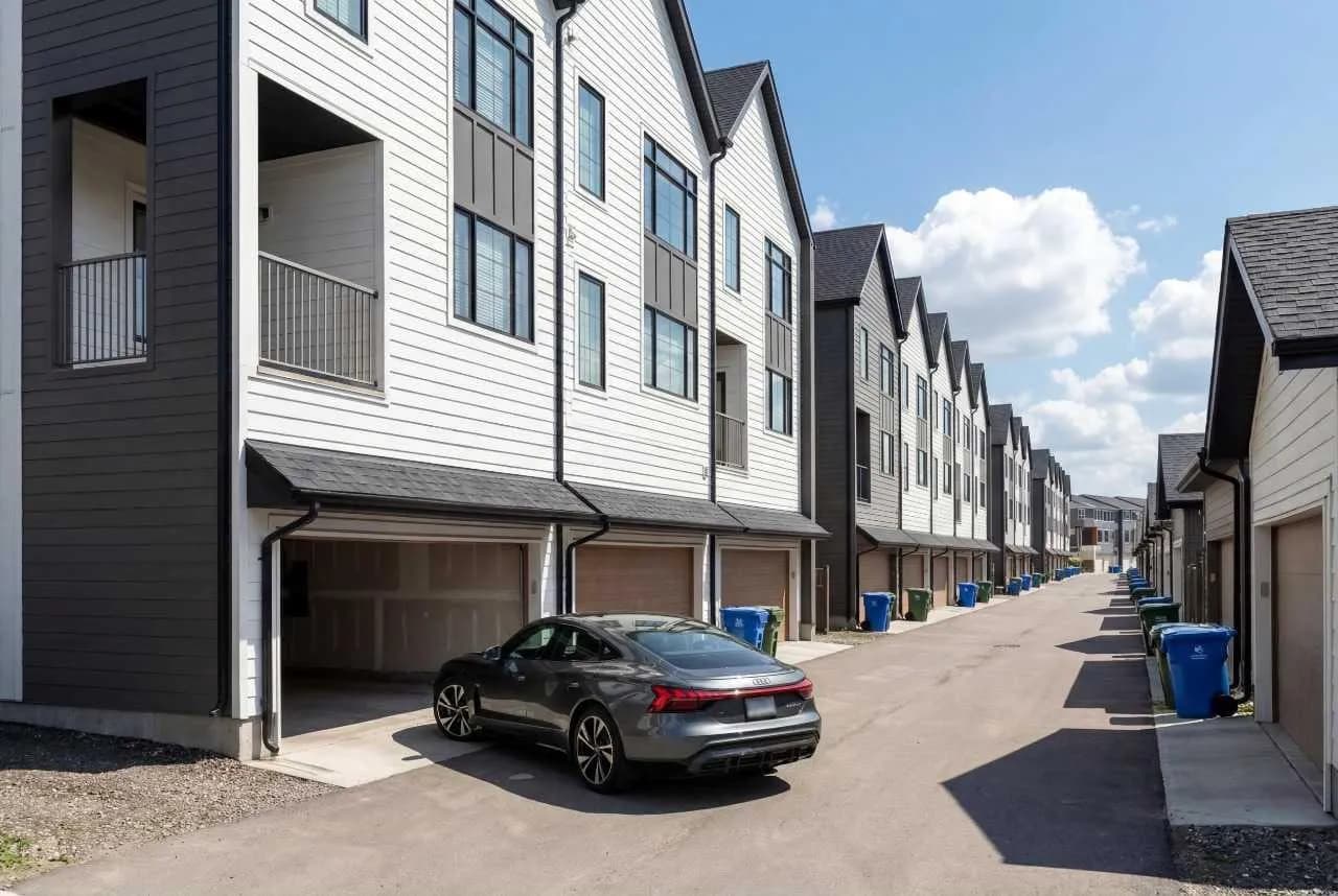 Row/Townhouse