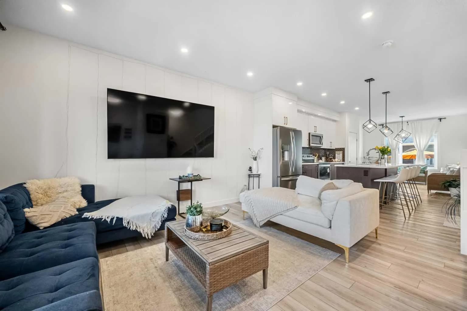 Semi Detached (Half Duplex)