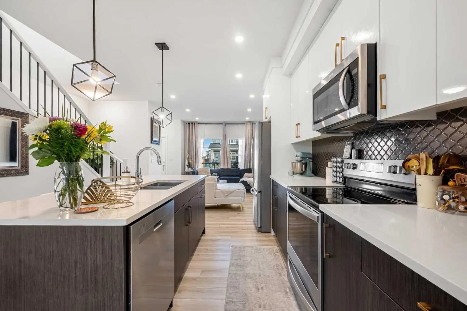 Semi Detached (Half Duplex)