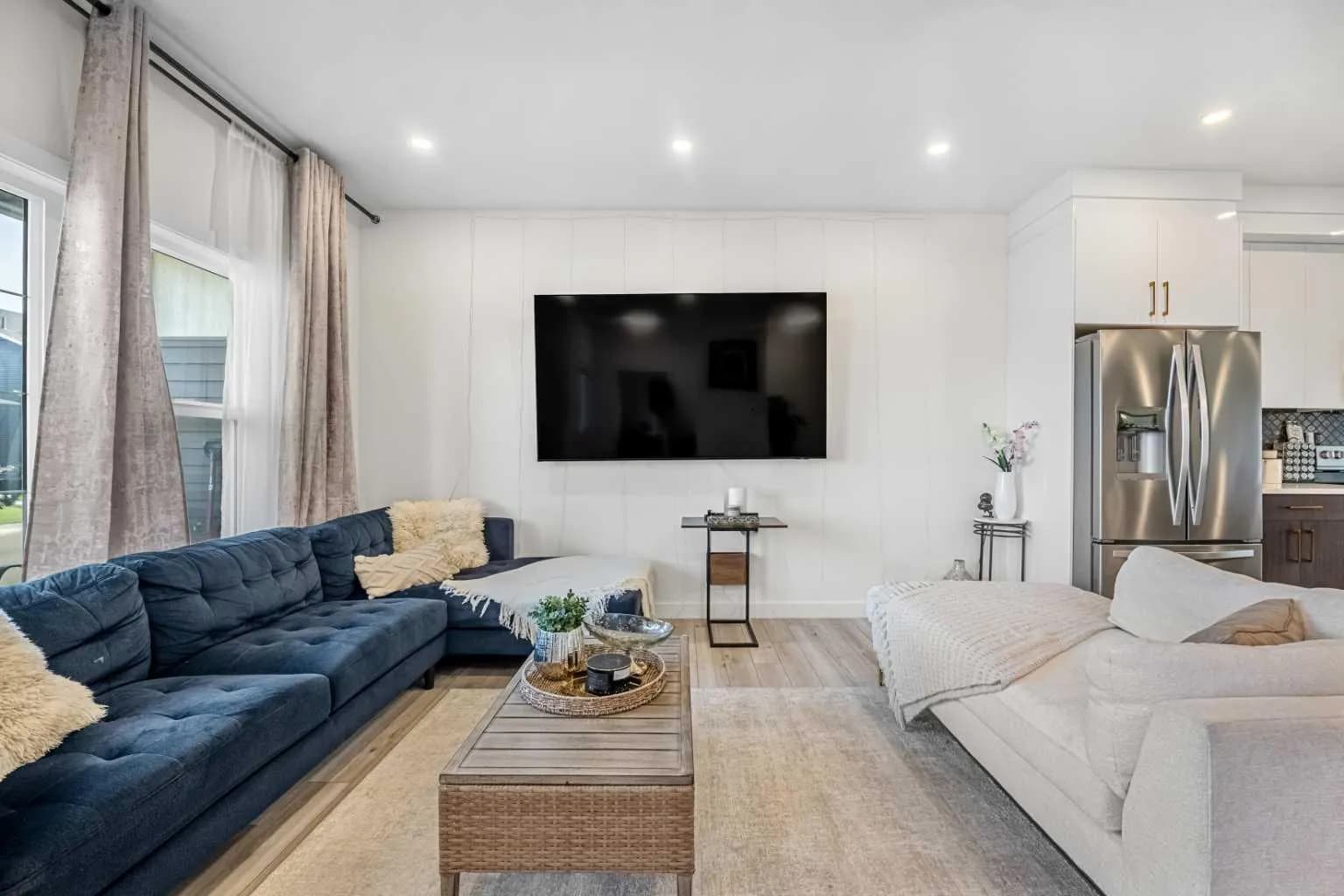 Semi Detached (Half Duplex)