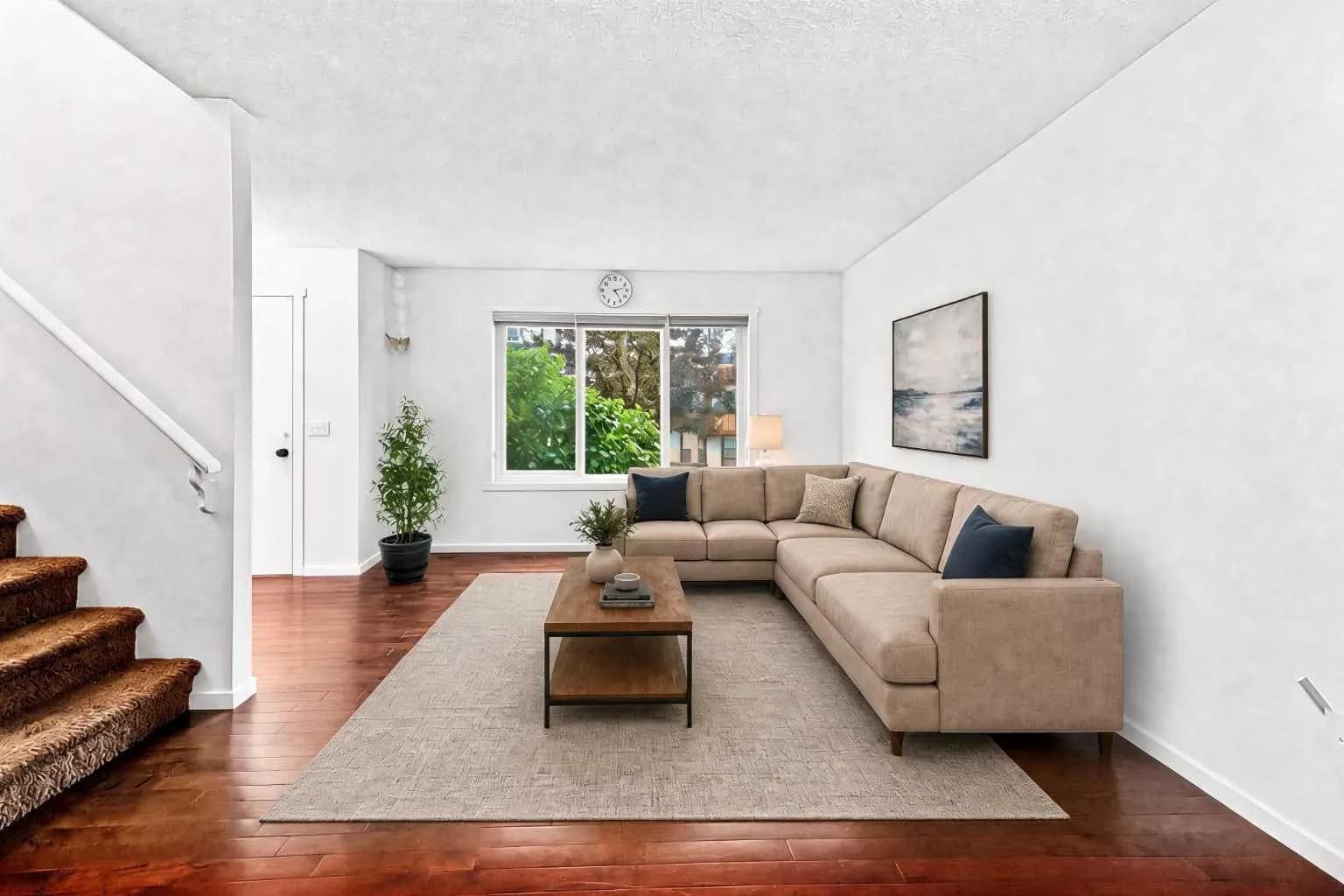 Semi Detached (Half Duplex)