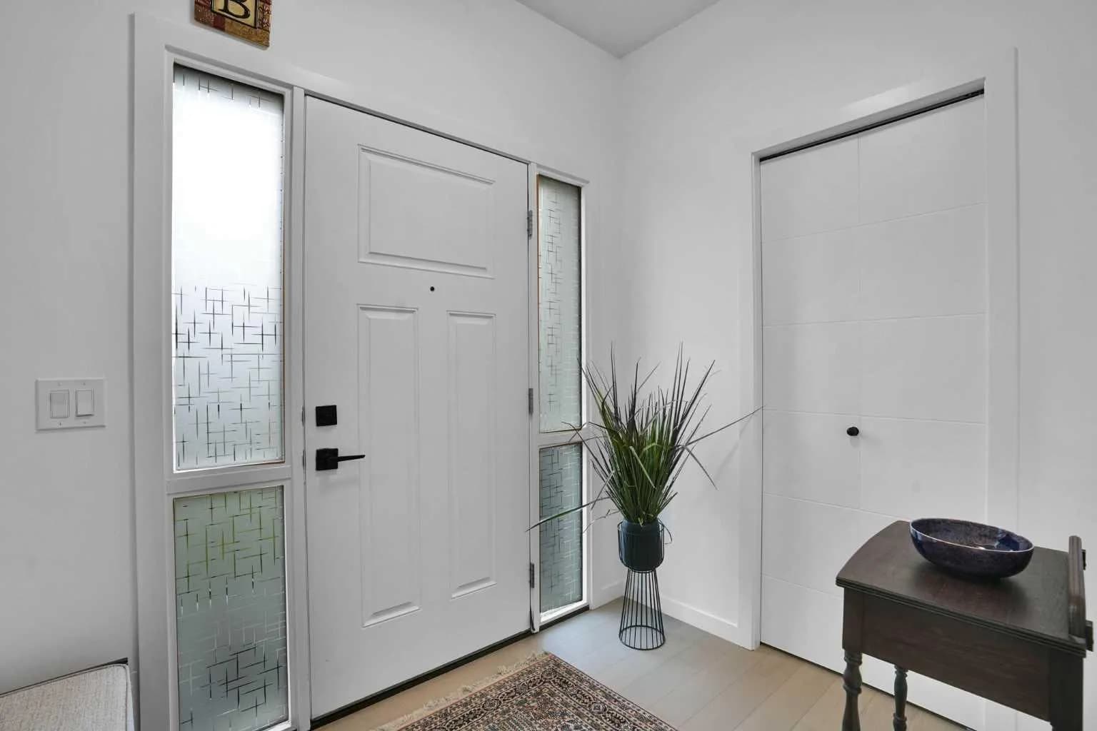 Semi Detached (Half Duplex)