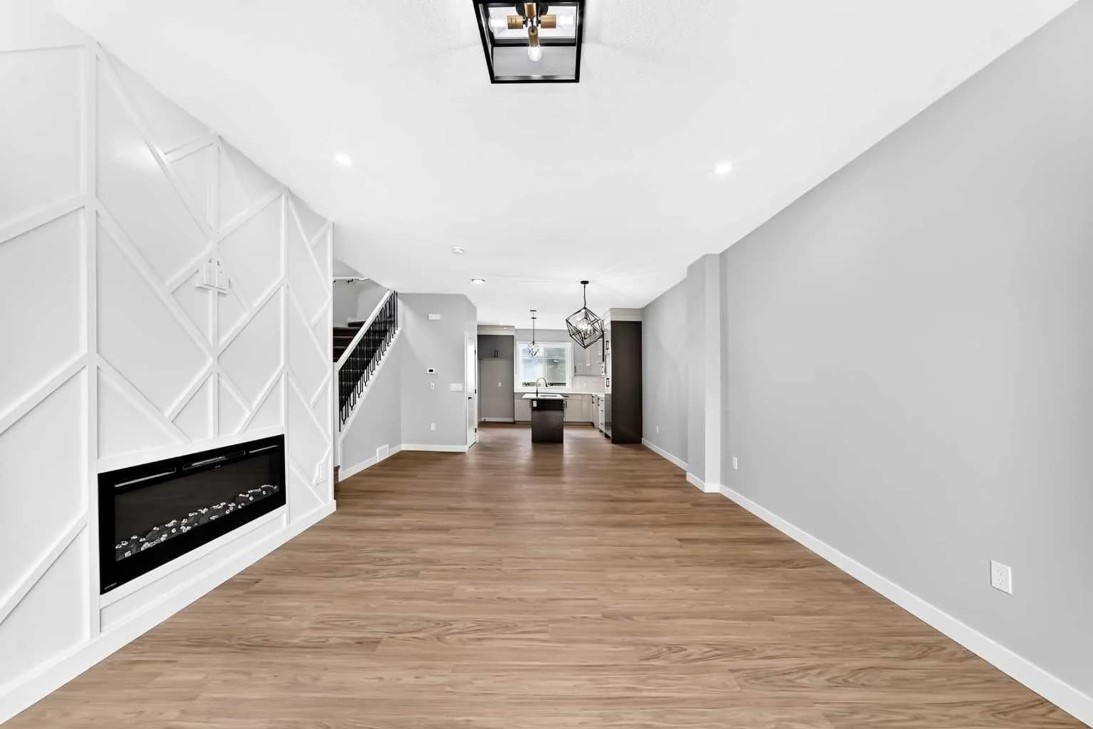 Semi Detached (Half Duplex)