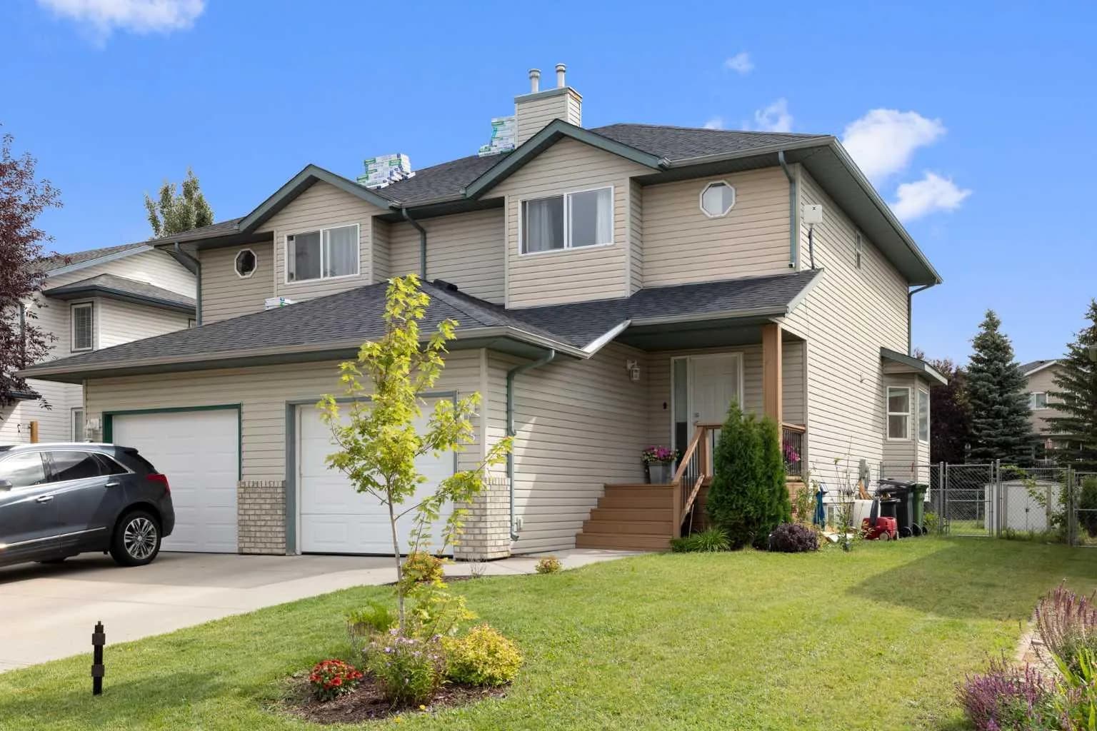 Semi Detached (Half Duplex)