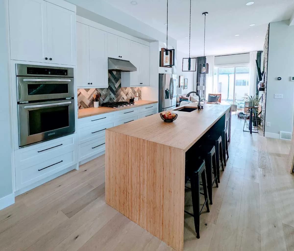 Semi Detached (Half Duplex)