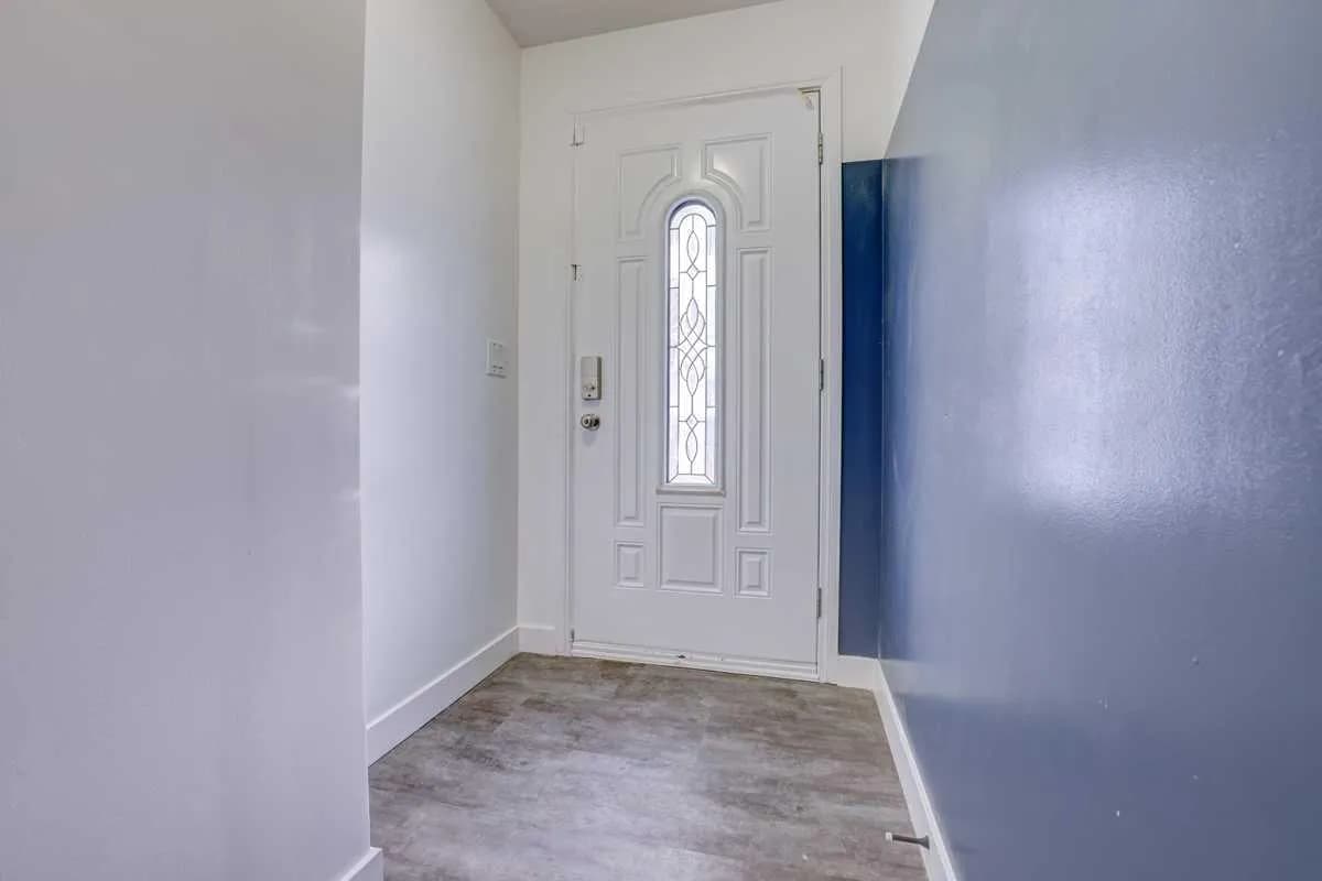 Semi Detached (Half Duplex)